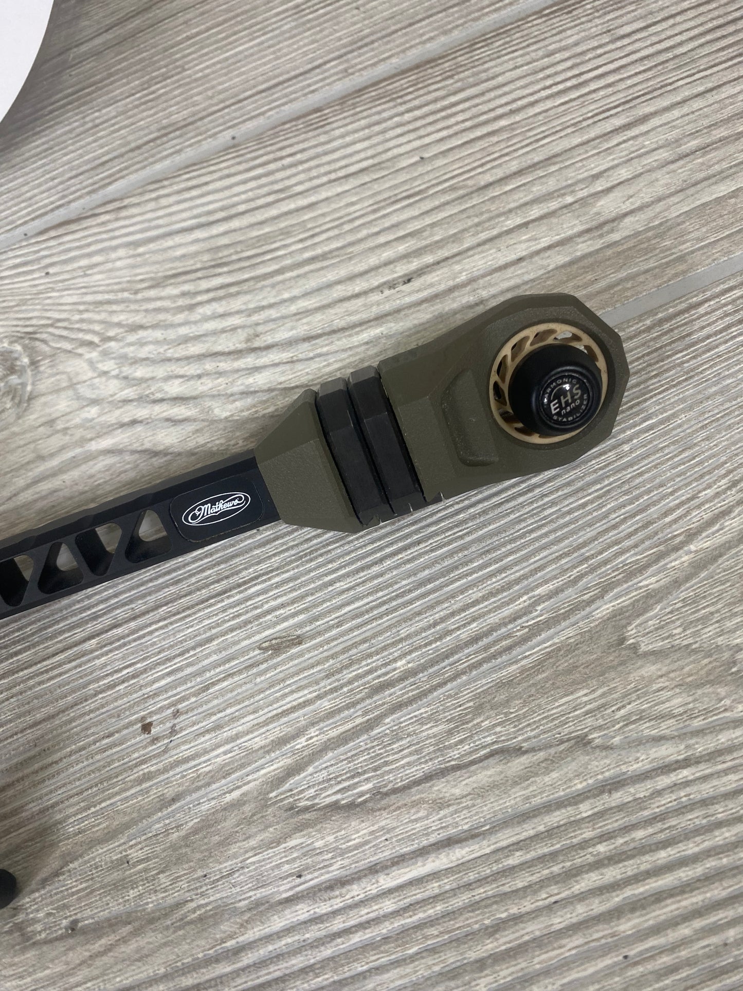 Used Mathews 12" Bridge-Lock Stabilizer Ambush Green