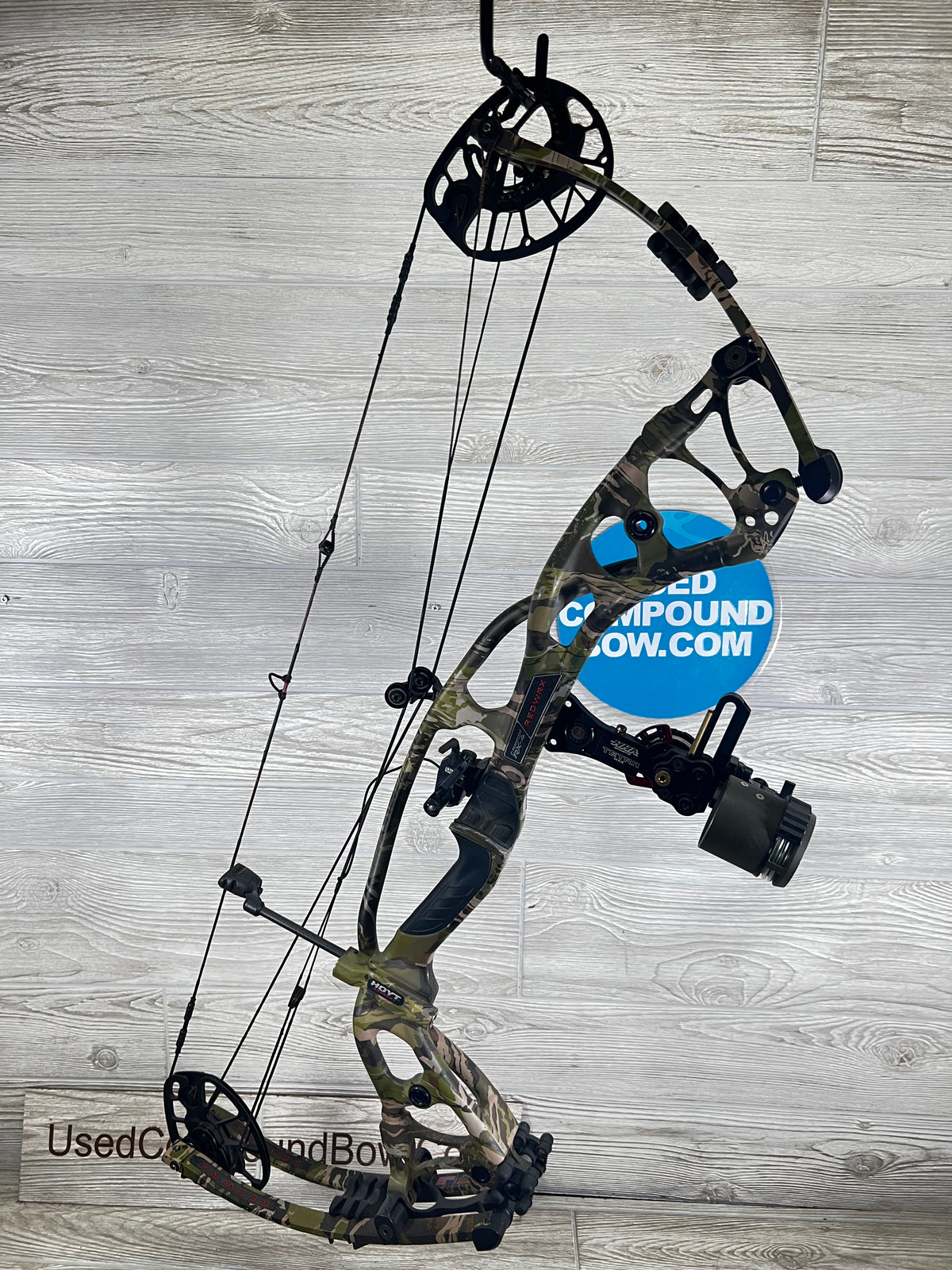Used Hoyt Carbon RX-4 Ultra 30-32'' 55-65lbs LH Under Armor Forest Camo Bow PKG