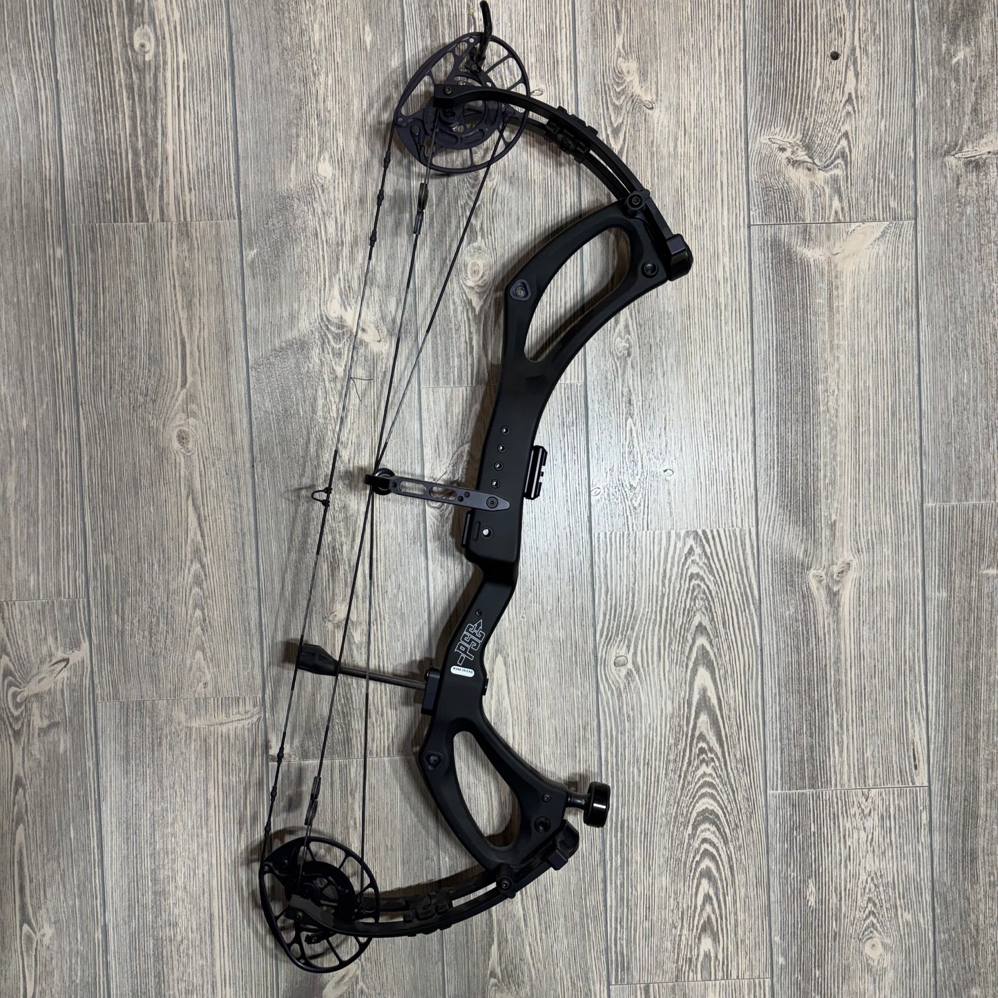 Used PSE Mach 30 DS EC2 Black RH 70#