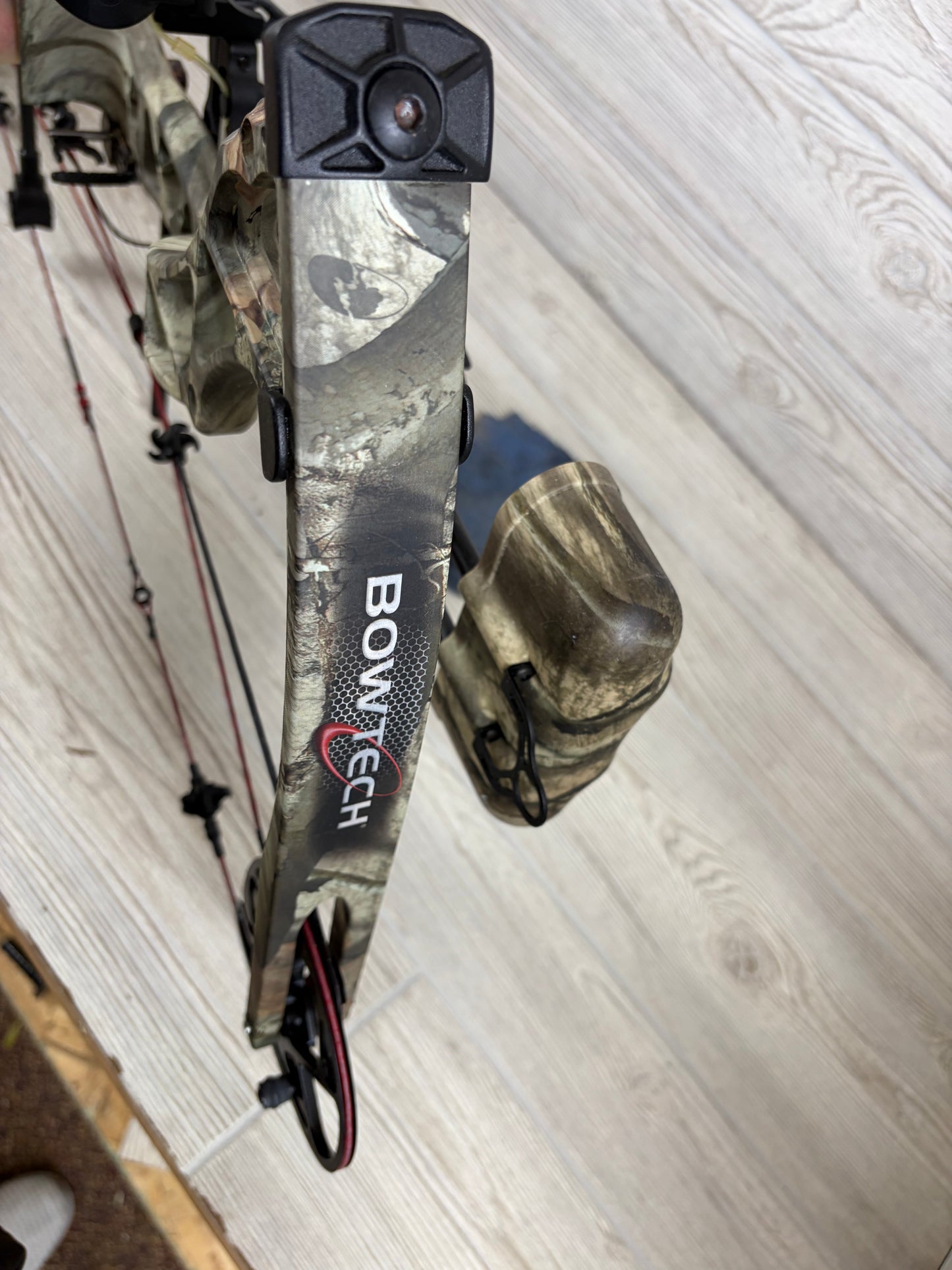 Used Bowtech Assassin RH PKG