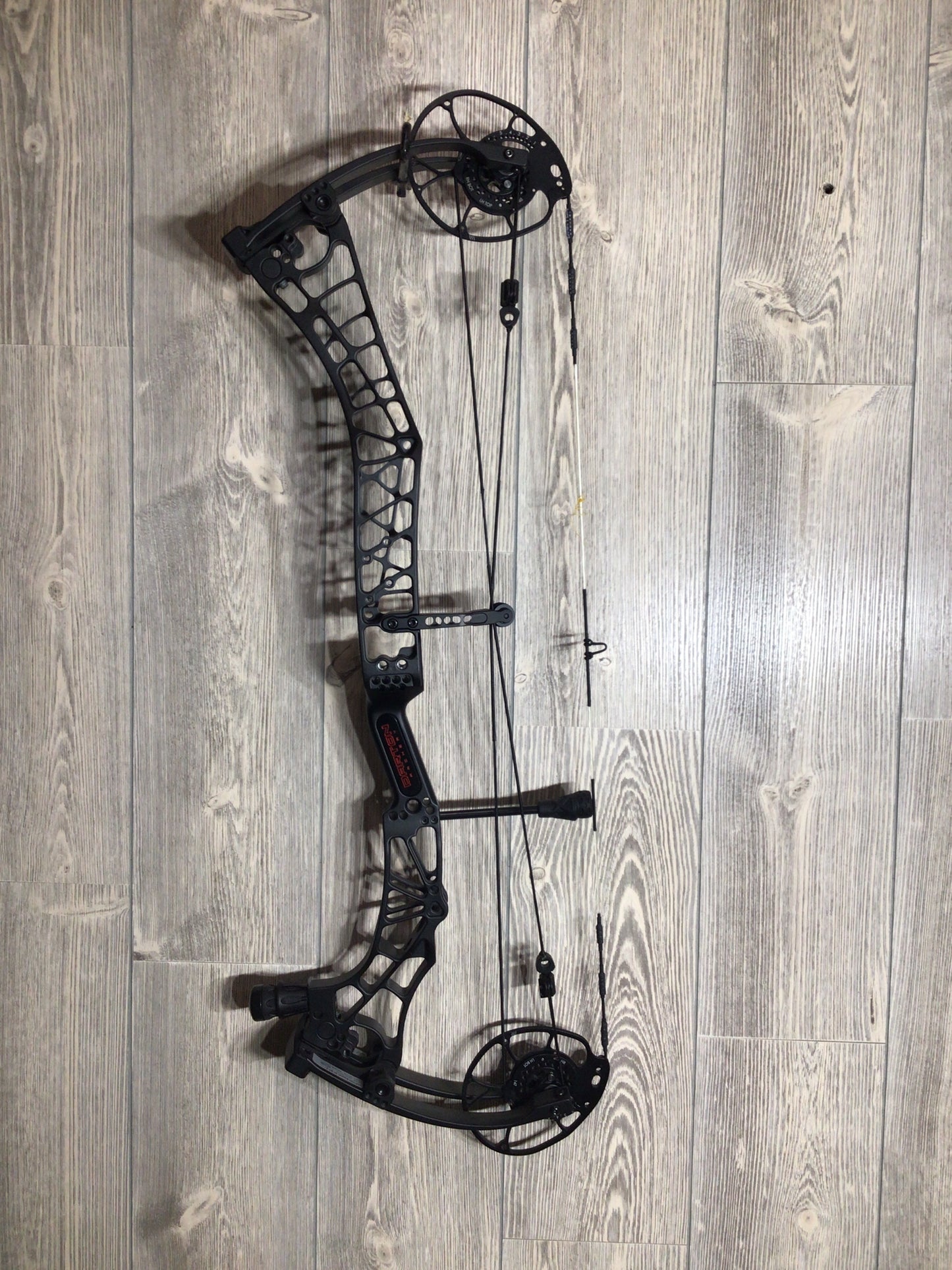 Darton Sequel 31 ST2 LH Black