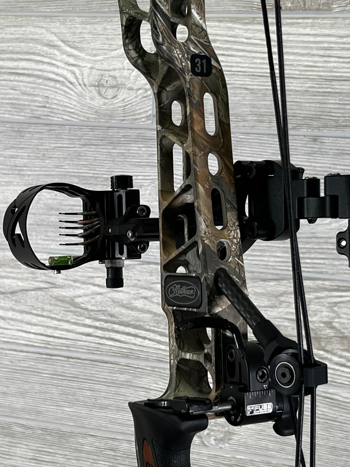 Used Mathews V3 31 Right Hand Realtree Camo