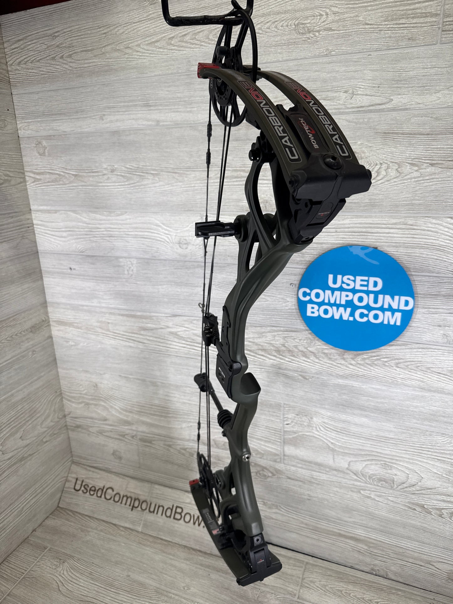 Bowtech Carbon One OD Green 28" 70lb Bow