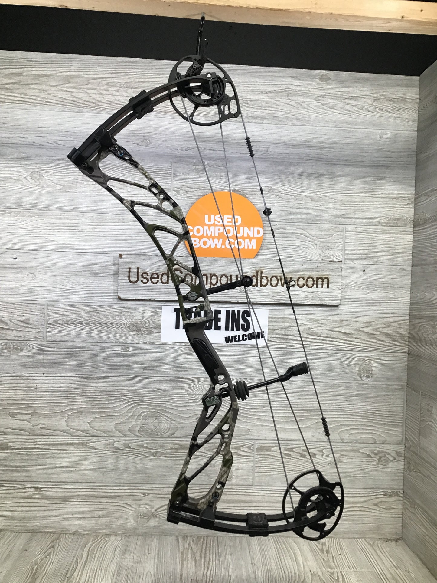 Elite Kure Camo Right Hand 60-70lbs