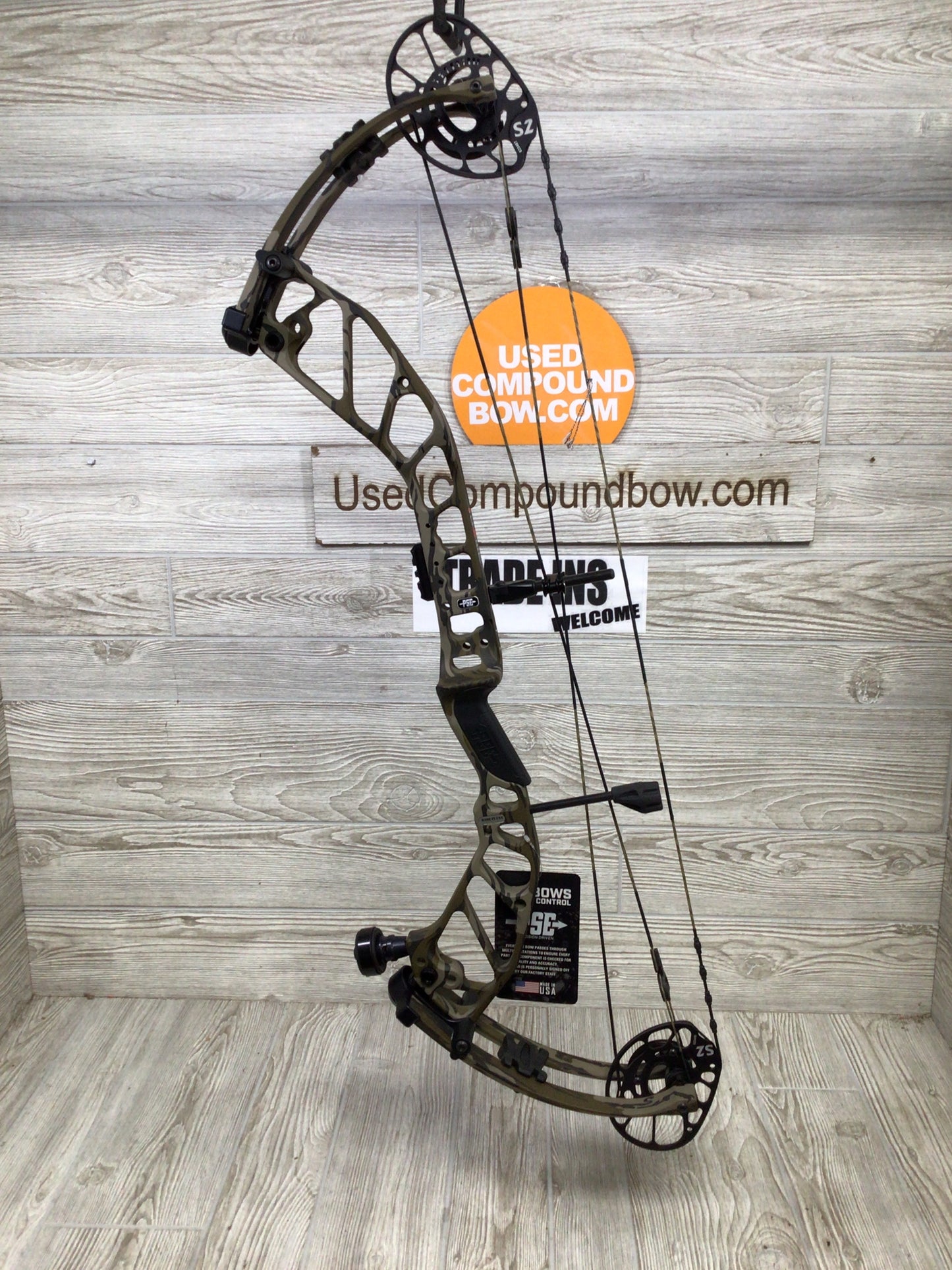 PSE OMEN S2 CAM 60-70# 24.5-28.5 Mossy Oak Bottomlands