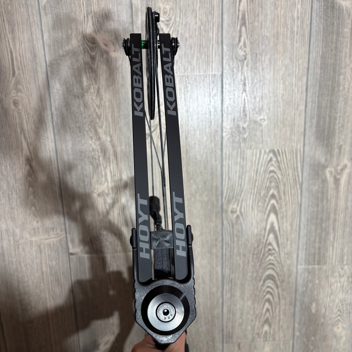 Hoyt Kobalt RH Black Bow 45#