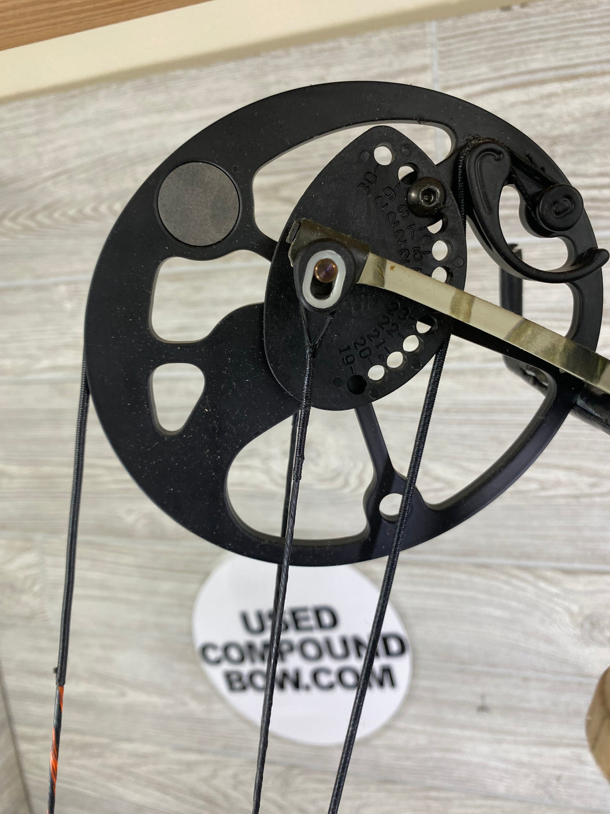 Used Mission Hype DTX Right Hand Camo Bow Pkg