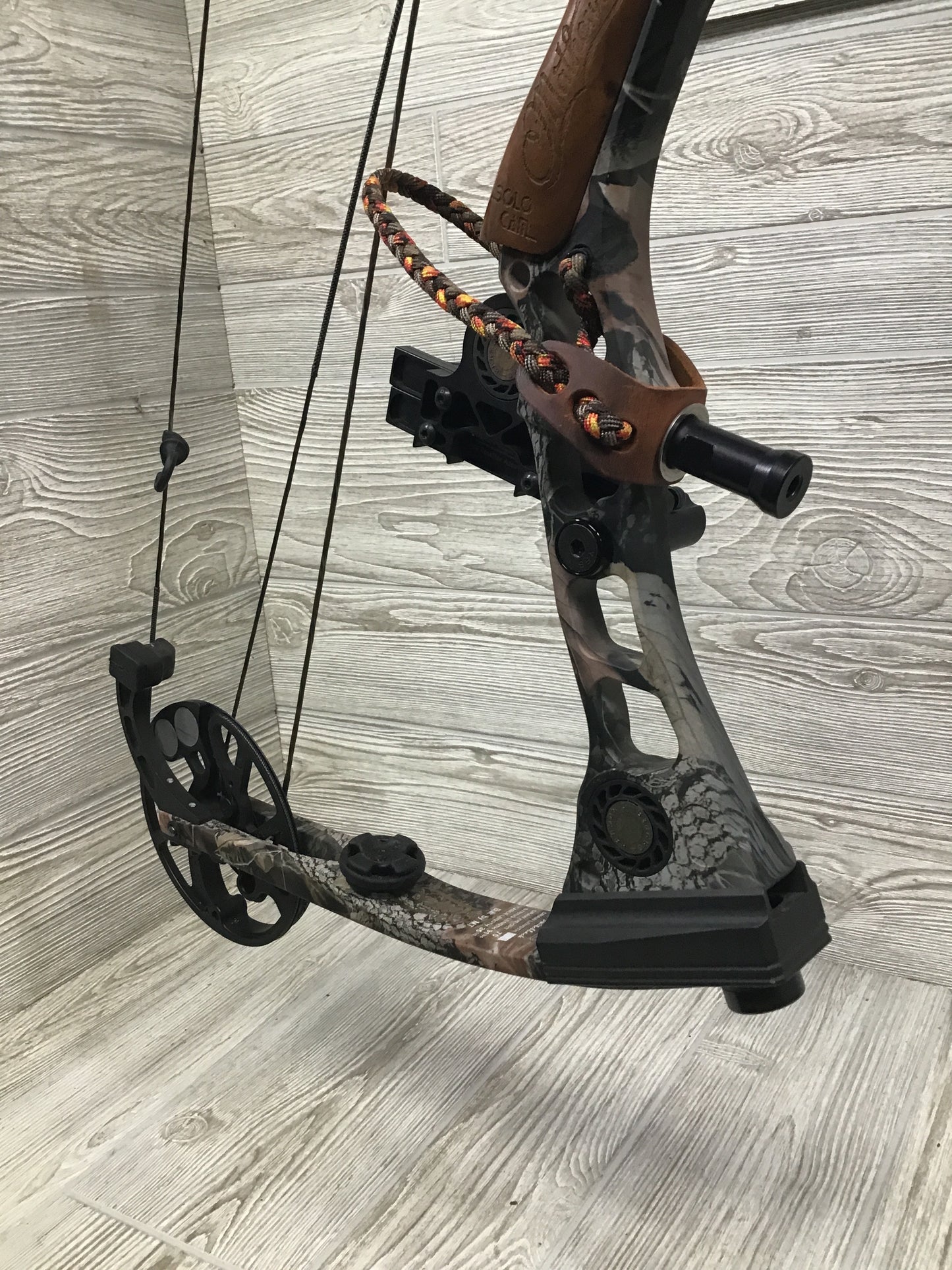 Mathews Switchback Left Handed 29" 60-70# Package Mint Condition