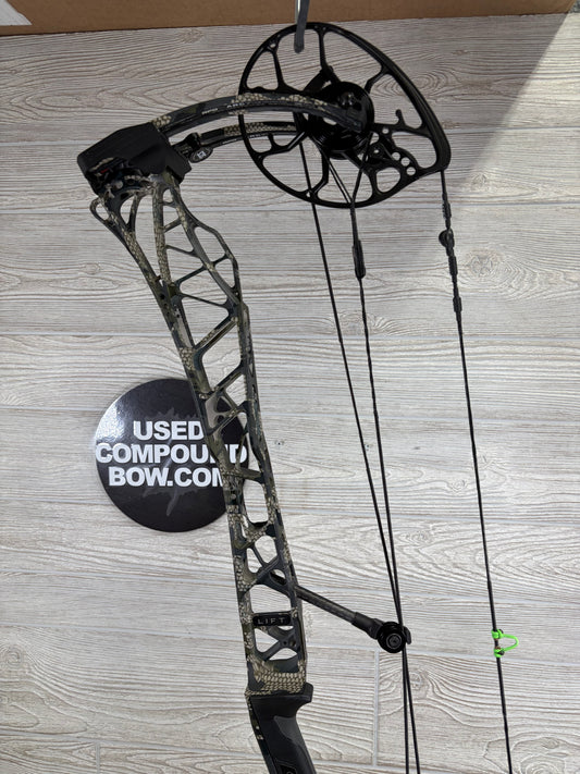 Used Mathews Lift X 33 Right Hand Kuiu Verde