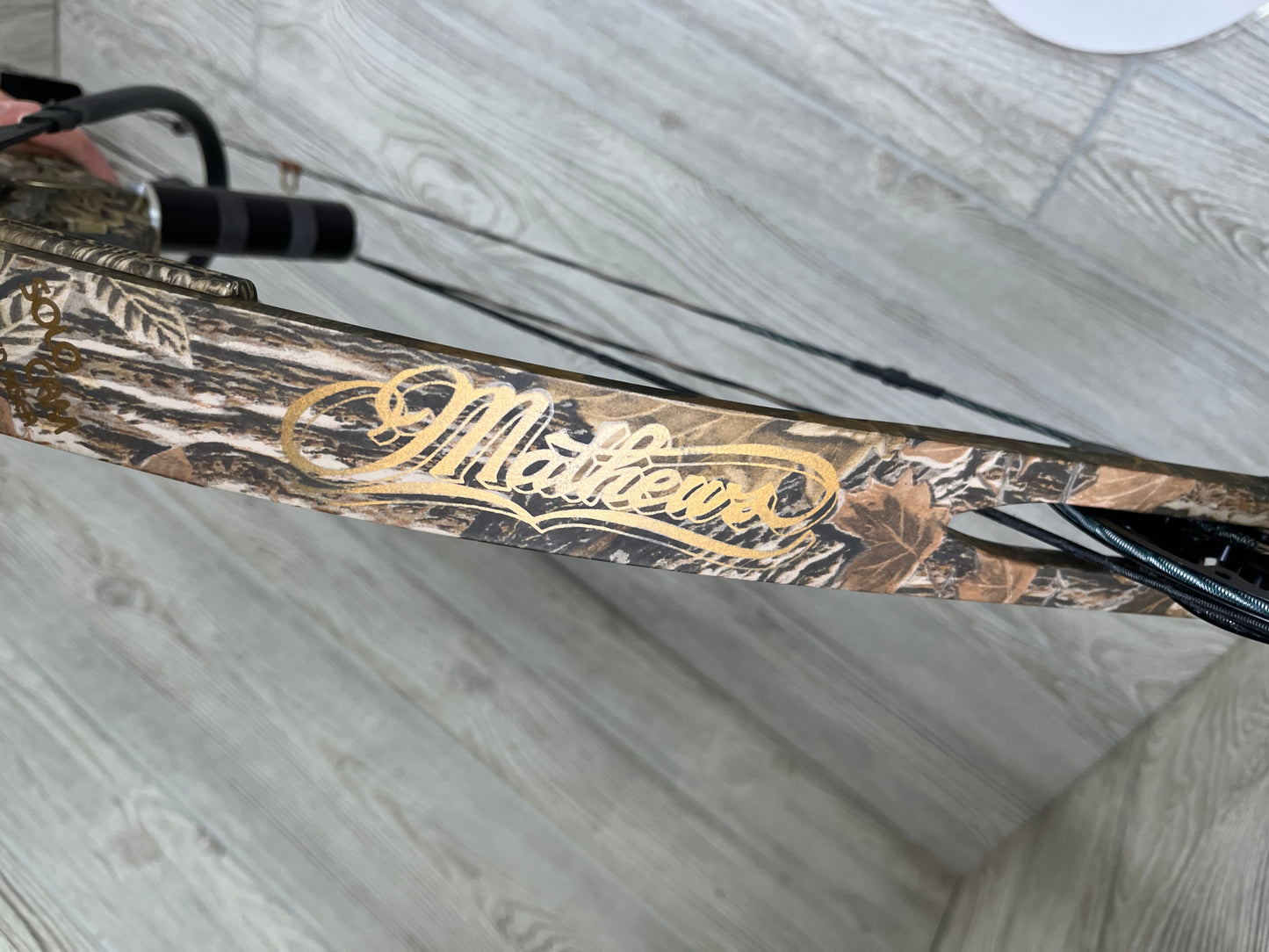 Used Mathews Conquest 2 29" 60lb Right Handed Bow Package