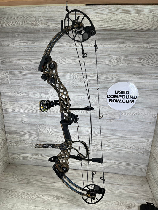 Mathews Chill X Camo RH Package 70# MAX