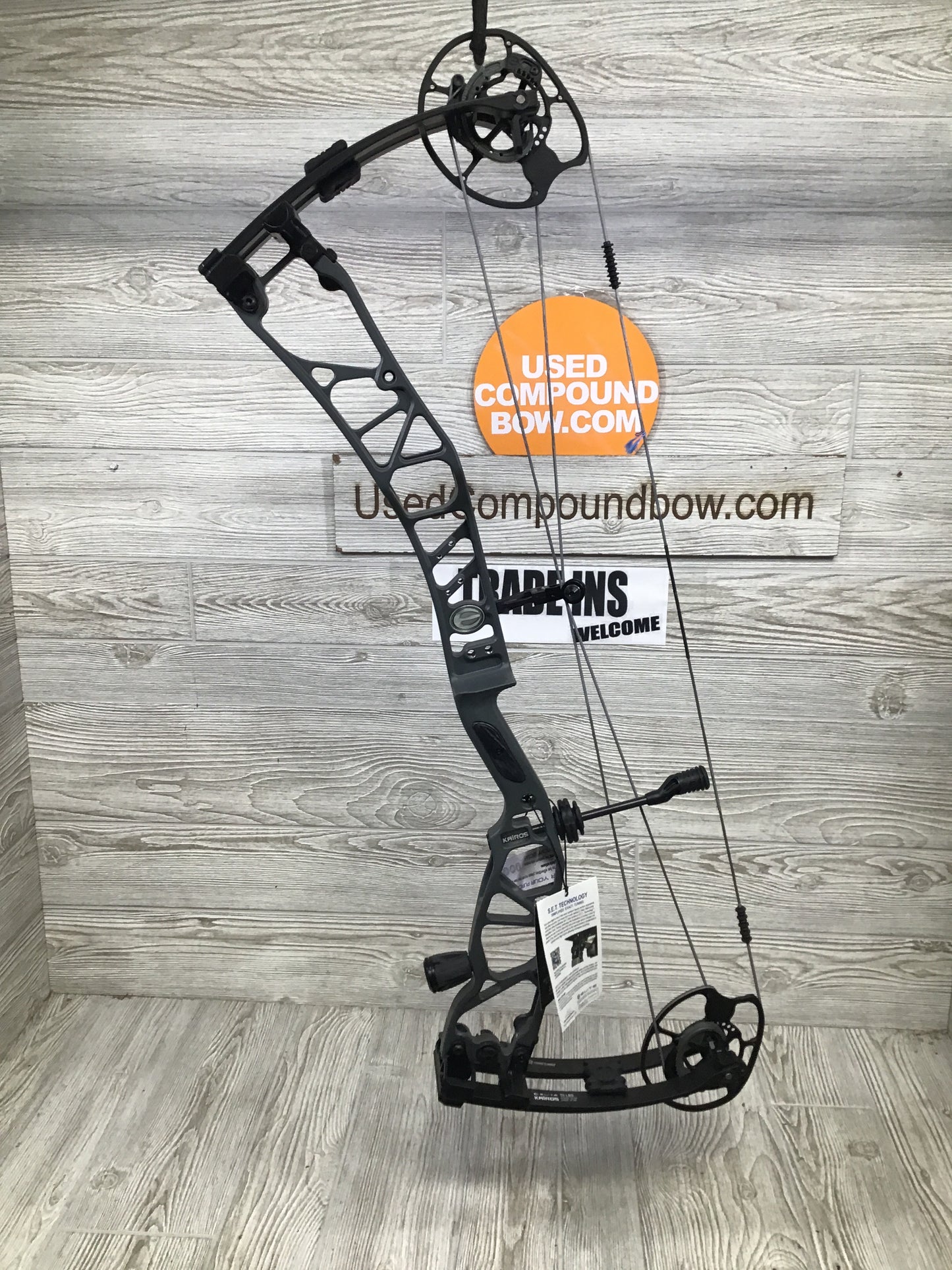 Elite Kairos Slate Gray 60-70# Right Handed Bow