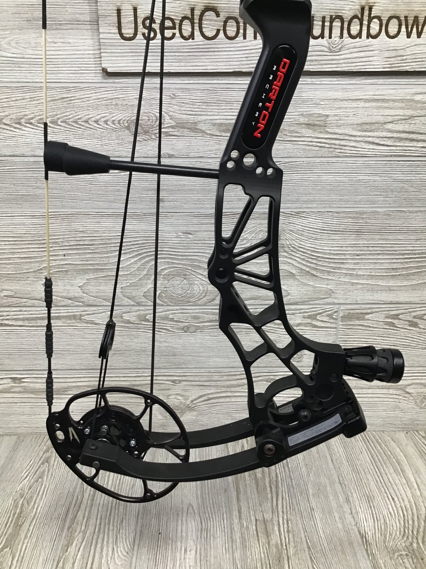Darton Sequel 31 ST2 LH Black bow
