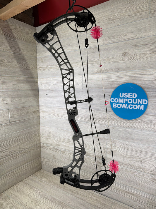 Darton Sequel 31 ST2 30" 70lb LH Gray bow only