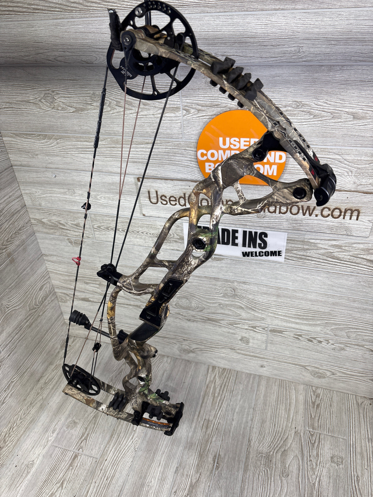 Hoyt Carbon RX-1  50-60# Right handed Realtree 24.5-28"