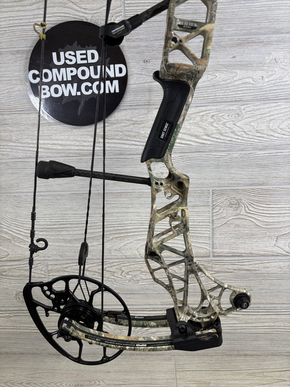 Used Mathews Lift 29.5 Right Handed RealTree Camo