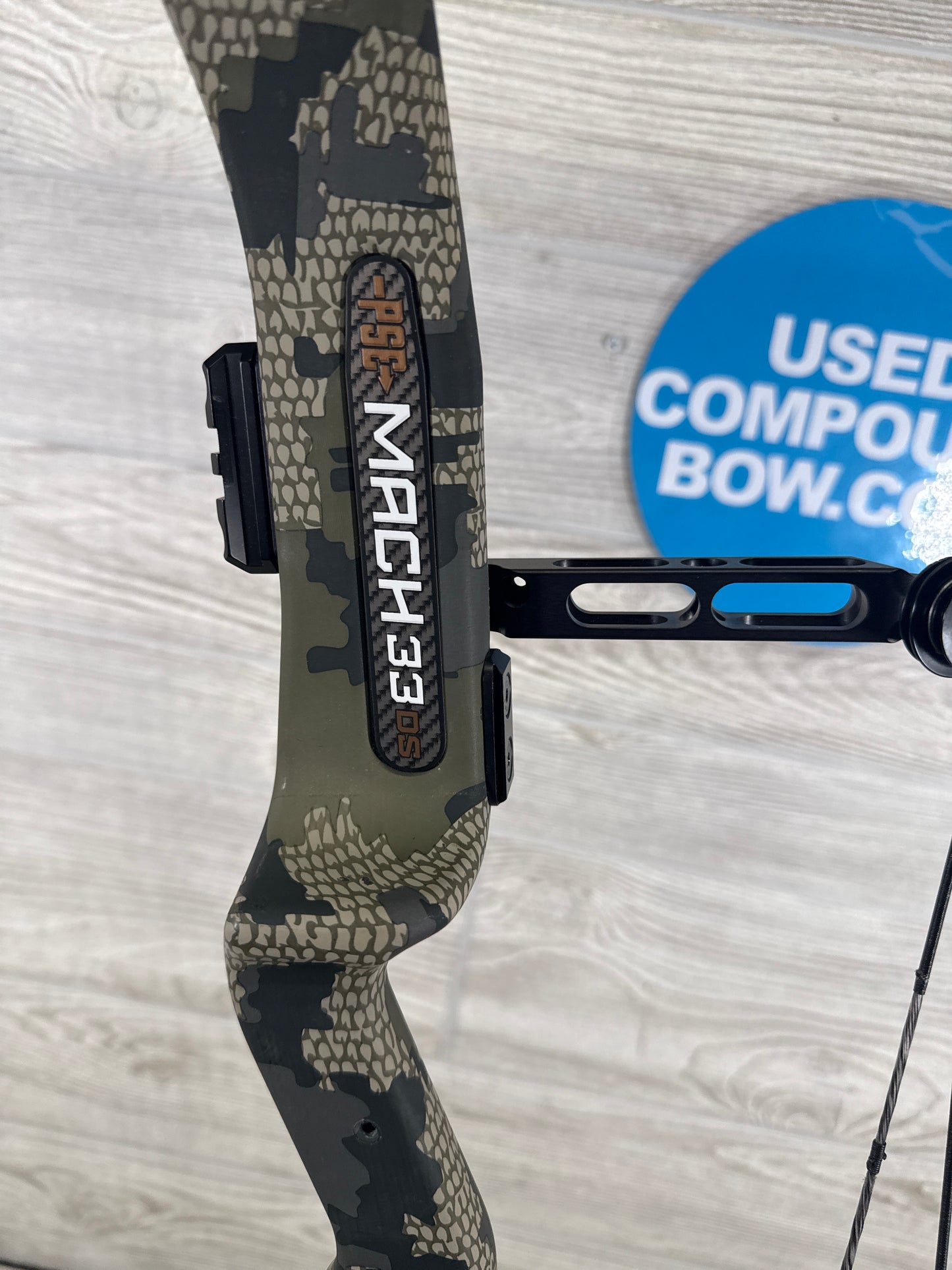 Used PSE Mach 33 Right Hand DS  70lb KuiuVerde 2.0 Bow w/ Gas SystmX Strings