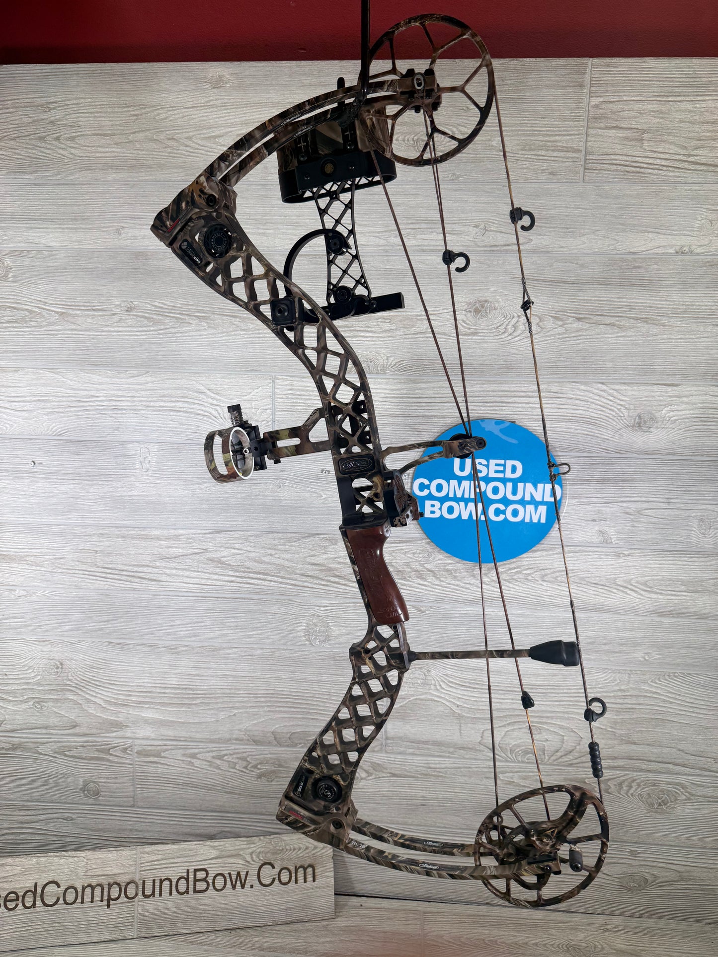 Used Mathews Creed 27.5/60# RH Bow Package