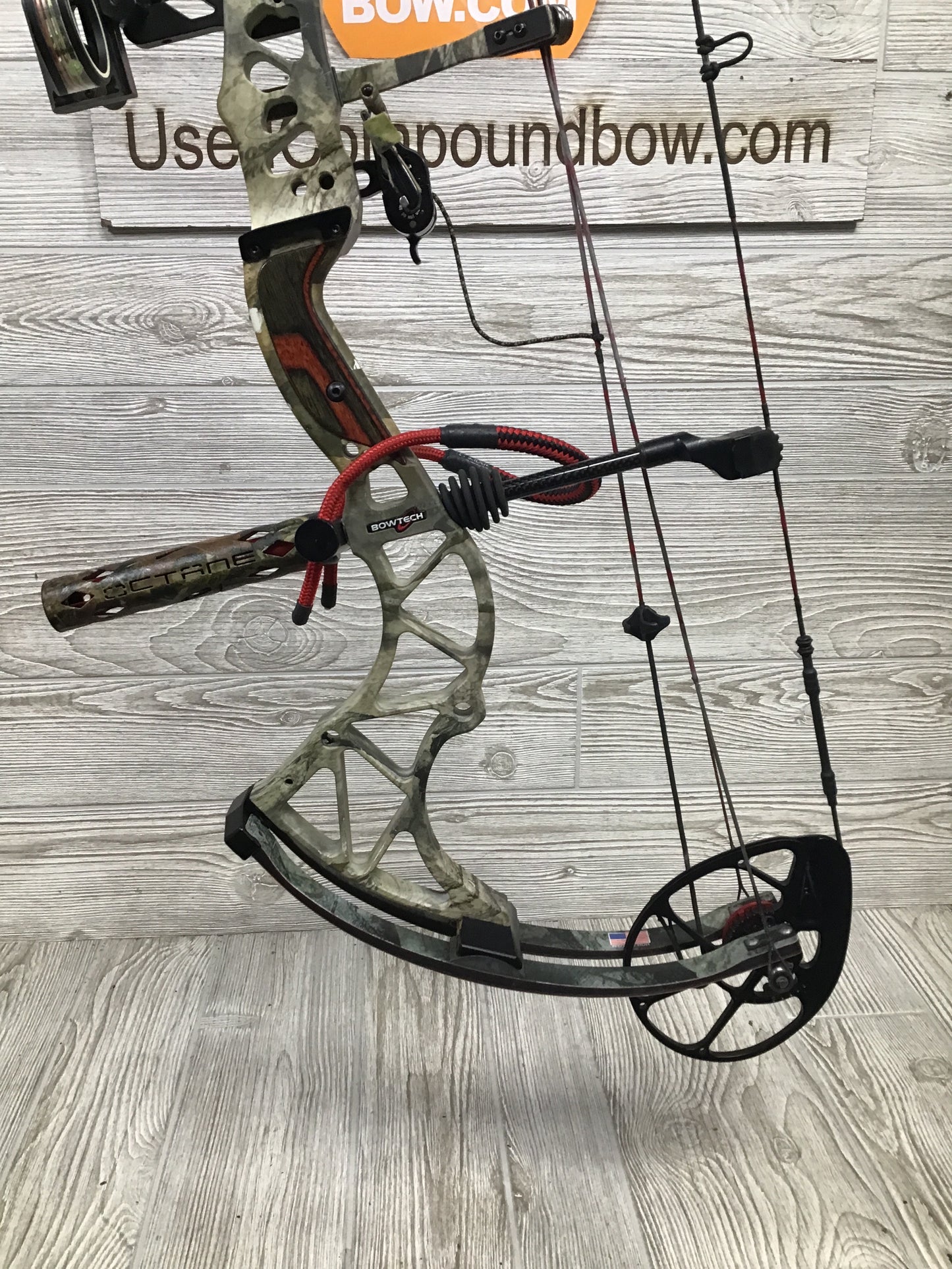 Used Bowtech Invasion 60-70# Right Handed Package