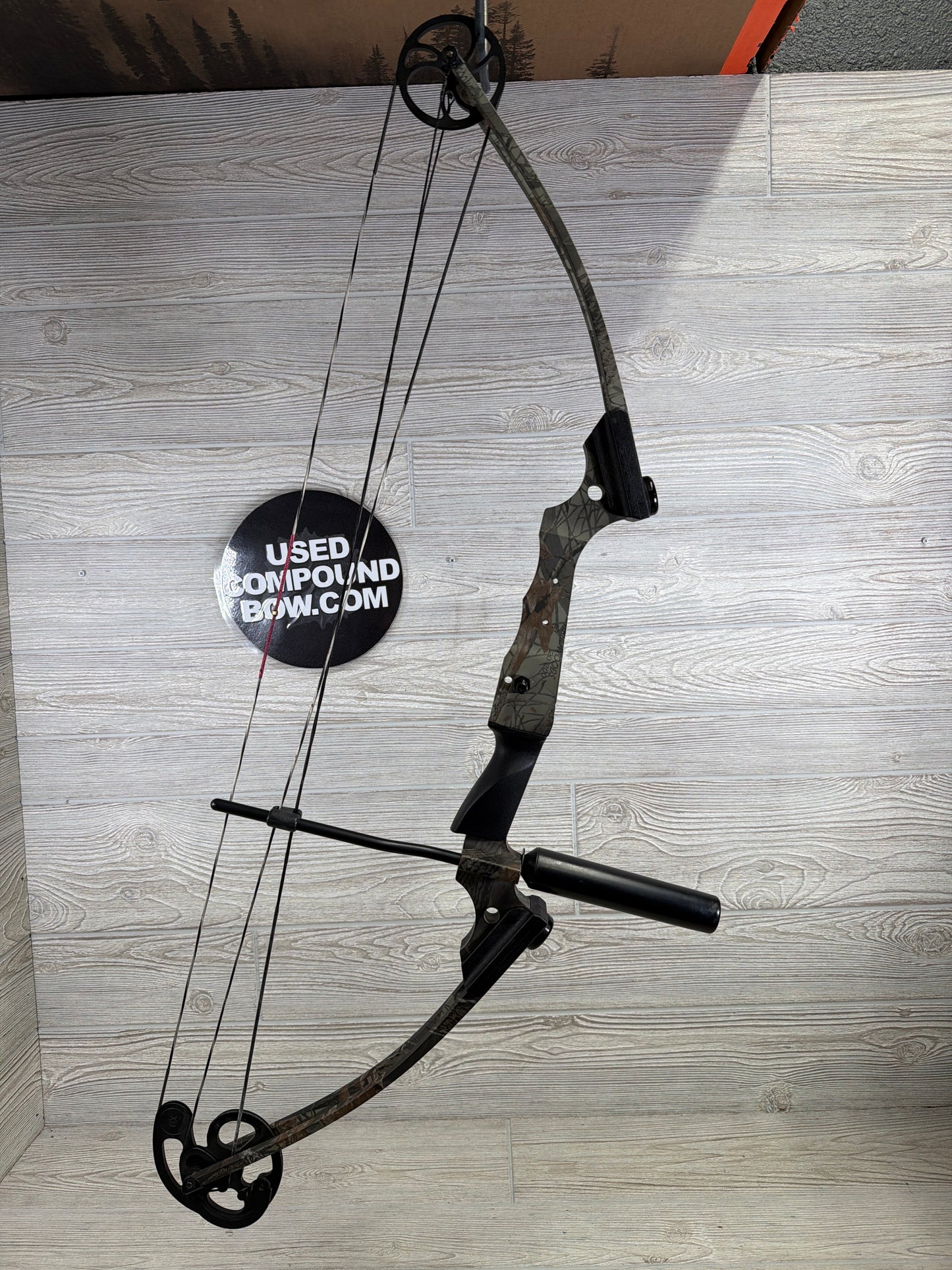 Genesis RH Camo W/ Stabilizer