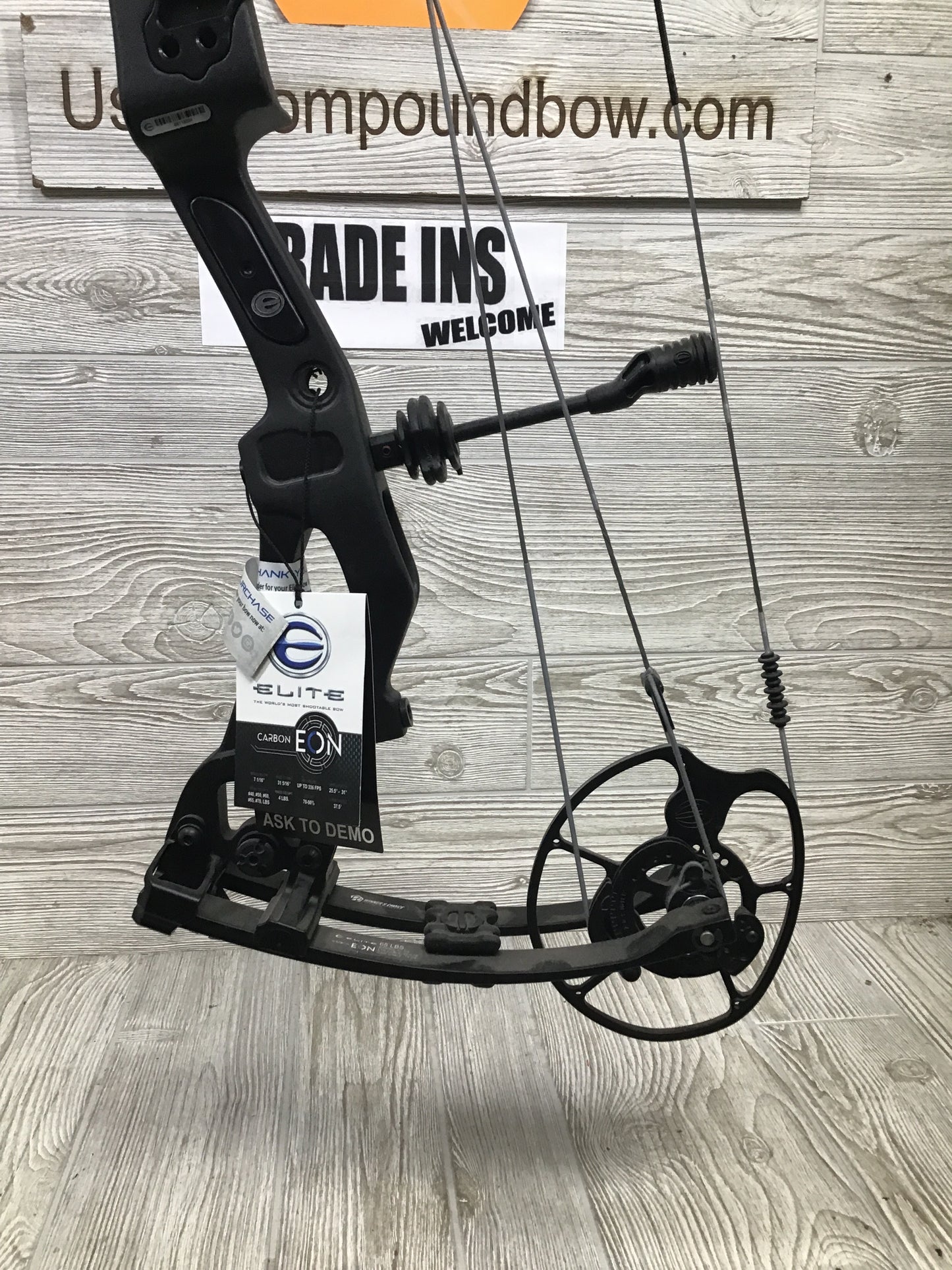 Elite Carbon Eon Black Left Hand 55-65lbs 25.5-31"
