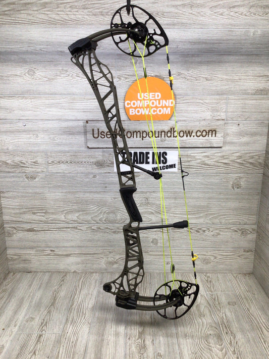 Used Mathews Lift 33 RH Ambush Green 31.5/55#