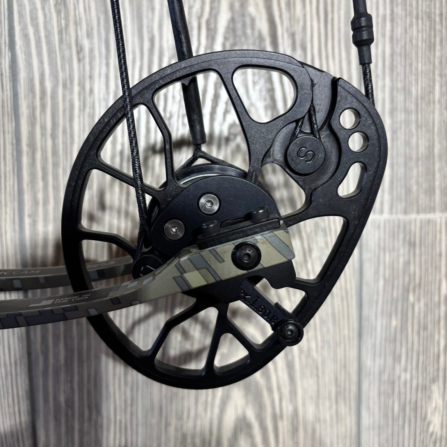 Used Mathews Prima Stone LH 40lb Package