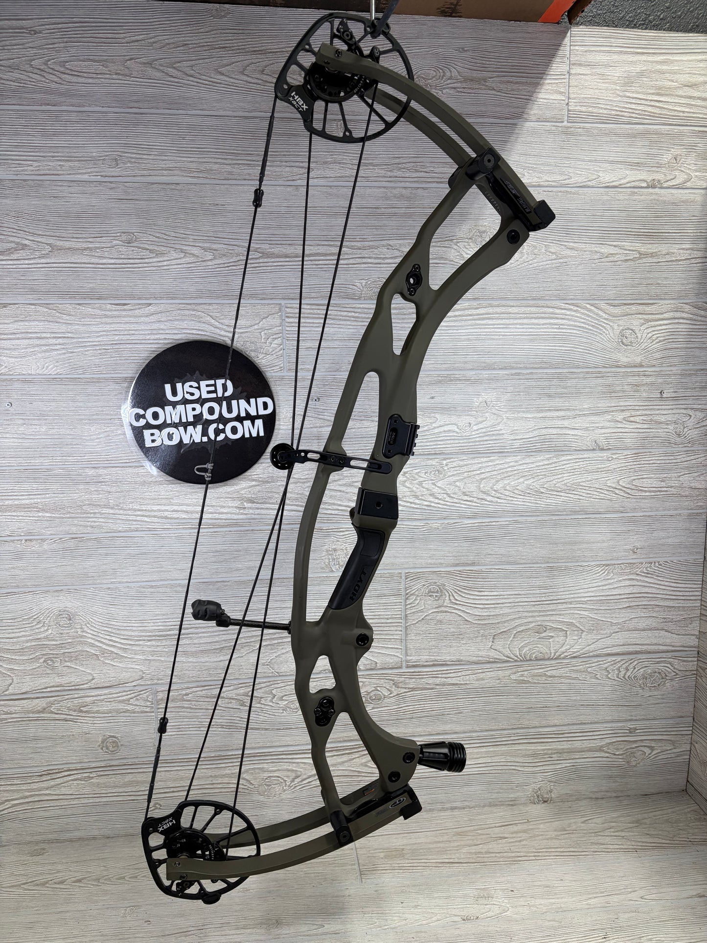 Hoyt RX-8 Ultra Right Hand Wilderness Green 60-70lbs 27-32"