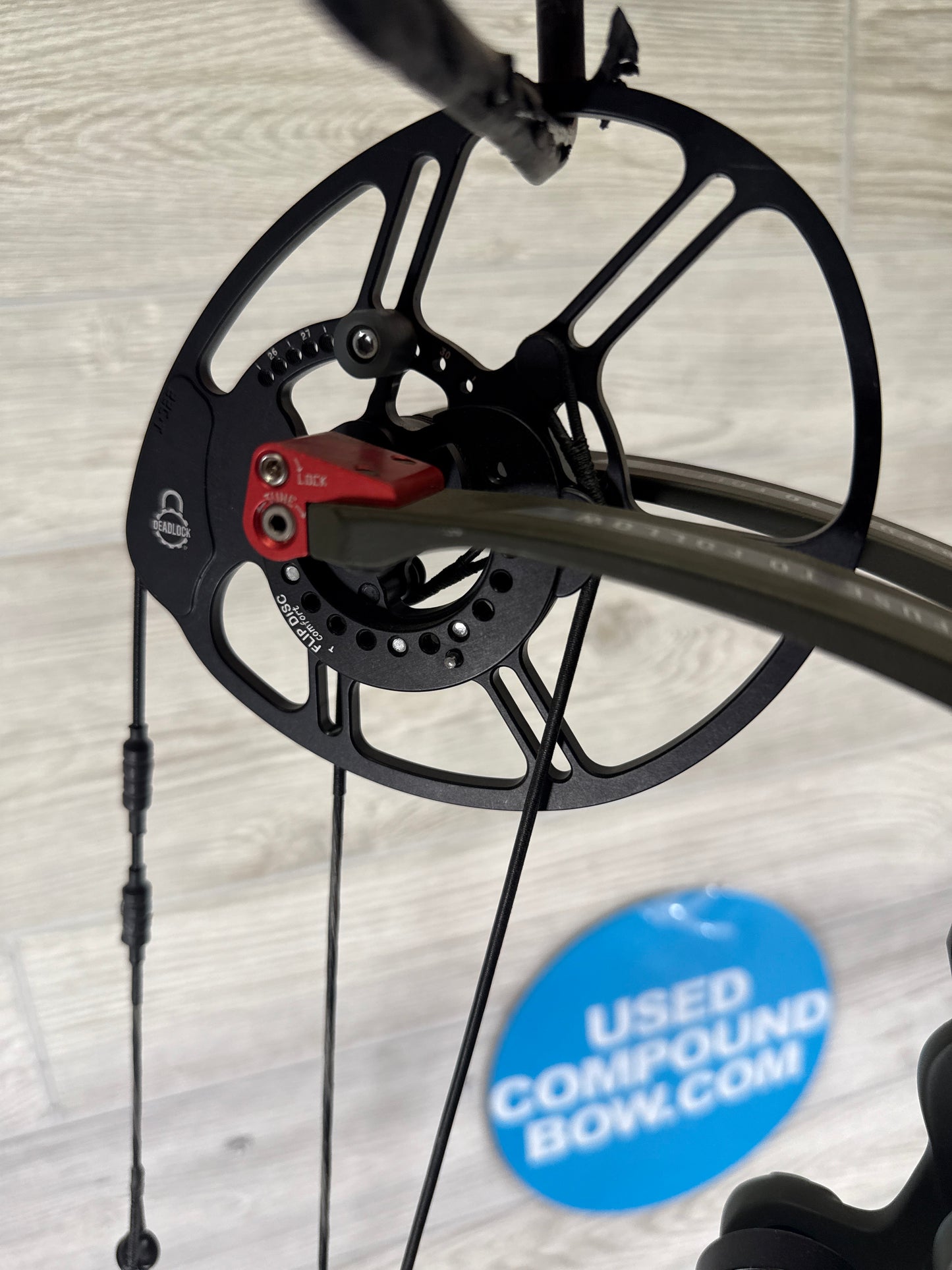 Bowtech Carbon One OD Green 28" 70lb Bow