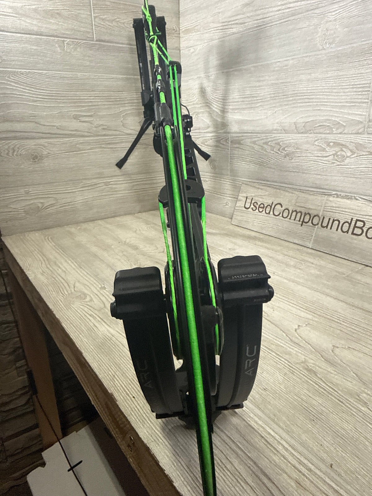 Used Mathews ARC 34 Left Hand Black package