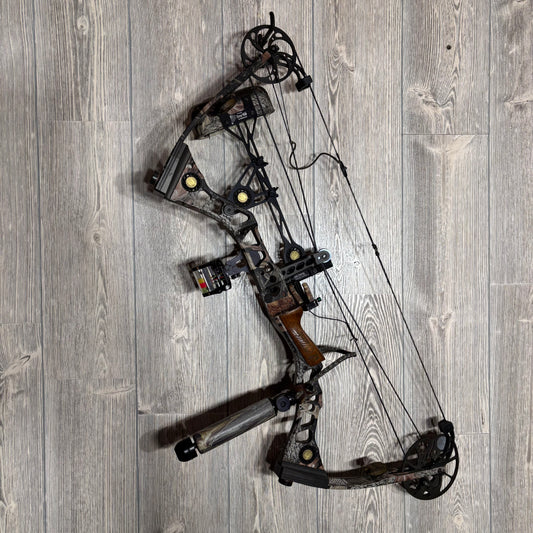 Used Mathews Outback RH 29" 70lbs Package