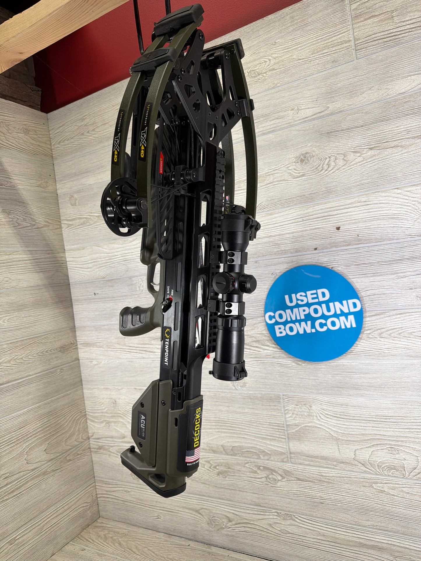 Tenpoint TX-440 Moss Green Crossbow Package