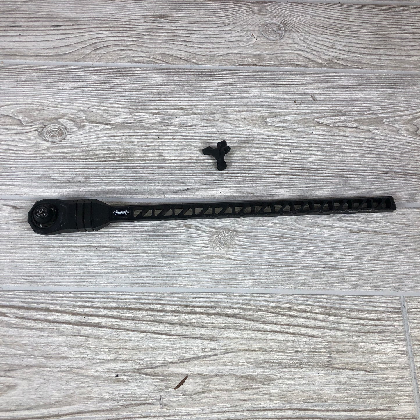 USED Mathews 12" Bridge-Lock Stabilizer black