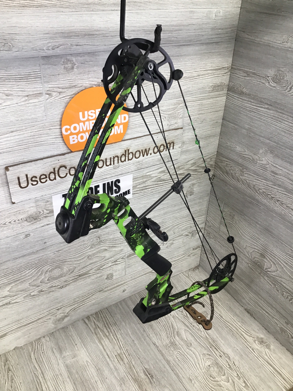 Used Mission Craze Right Handed Green Splash 19-30"/ 15-70#