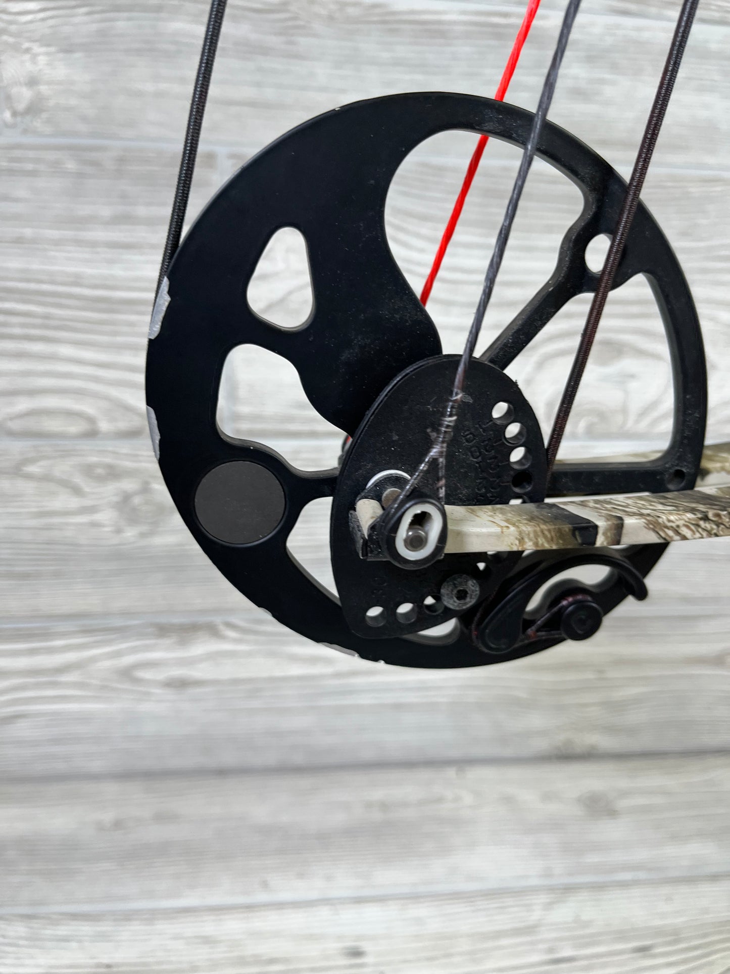 Used Mission Hype DTX Right Hand Camo Bow Pkg