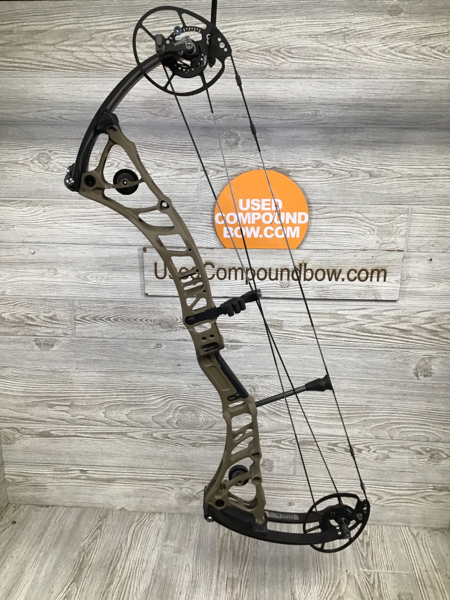 Used Bowtech Virtue Left Hand TAC STONE 60-70lb Bow