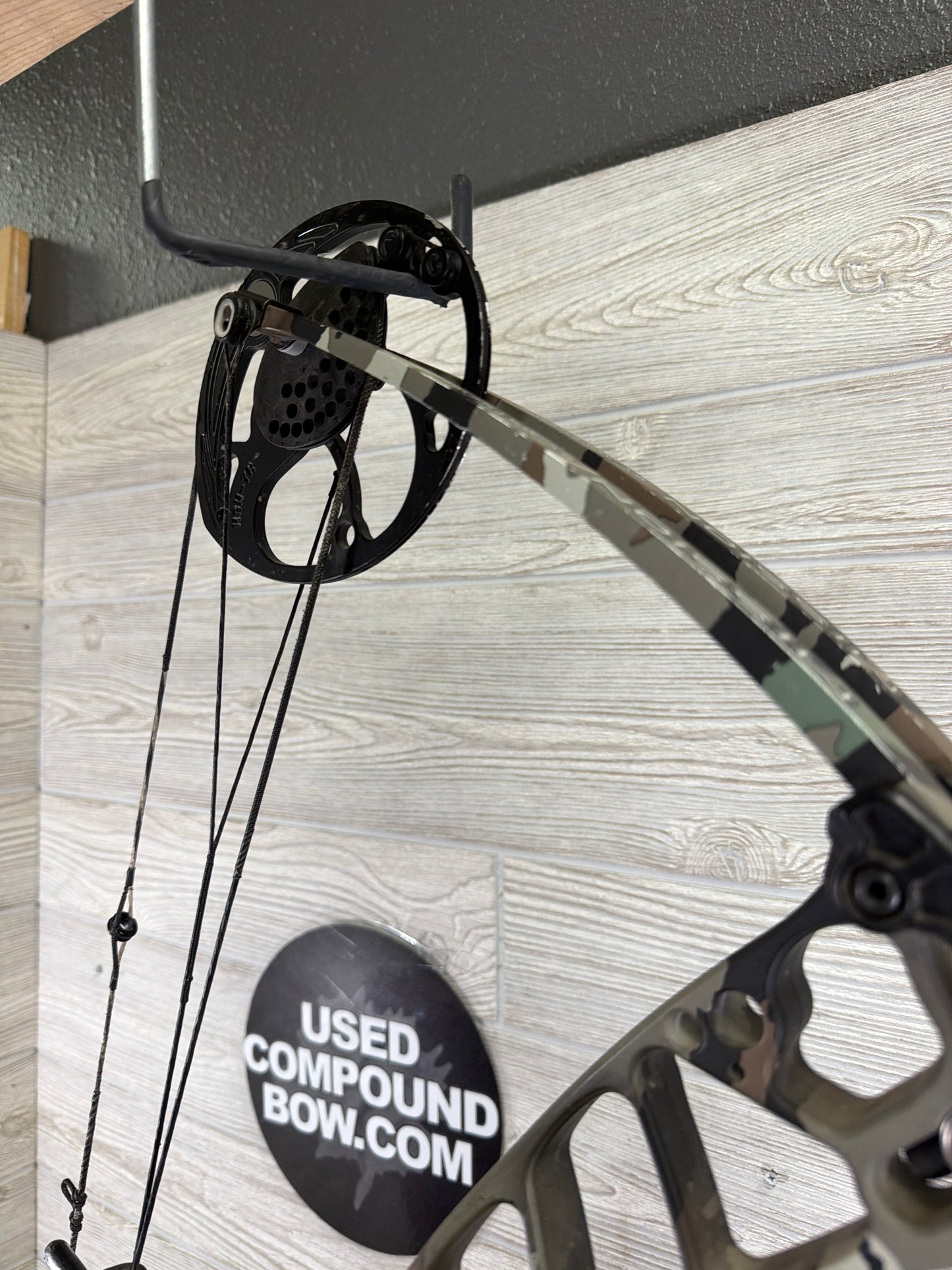 Used Mission Switch Right Handed Camo