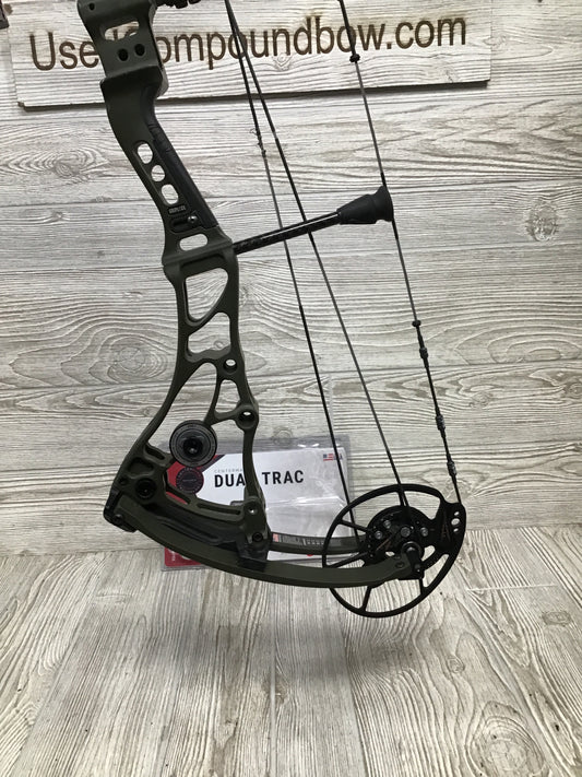 Bowtech Core SR 60-70lbs Right Hand OD Green with Centermass Black gold dual Track sight