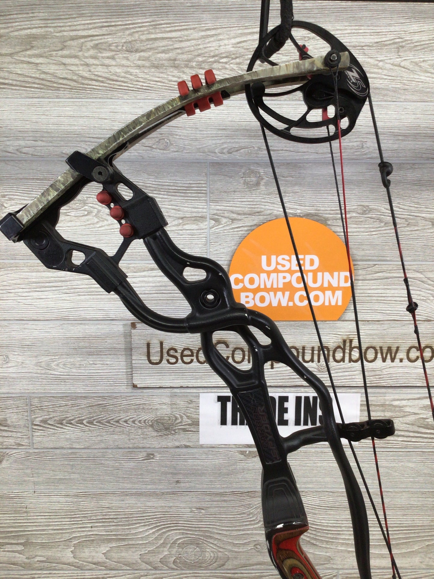 Hoyt Spyder Turbo Black/ Camo Limb Right Handed 70-80#