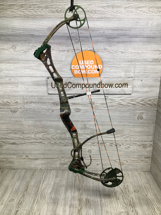 Used Bear Game Over 40-50# Right Handed Bow 29"