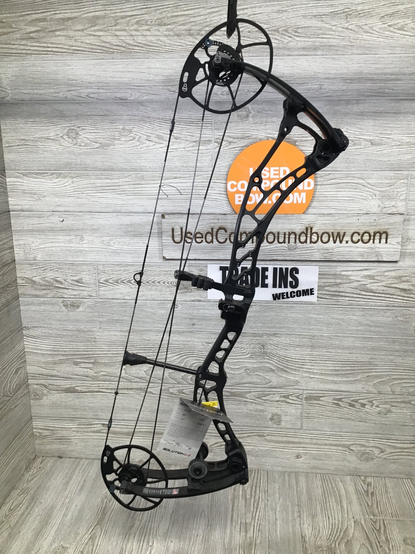 Bowtech Solution LS Right Hand Black 50-60#