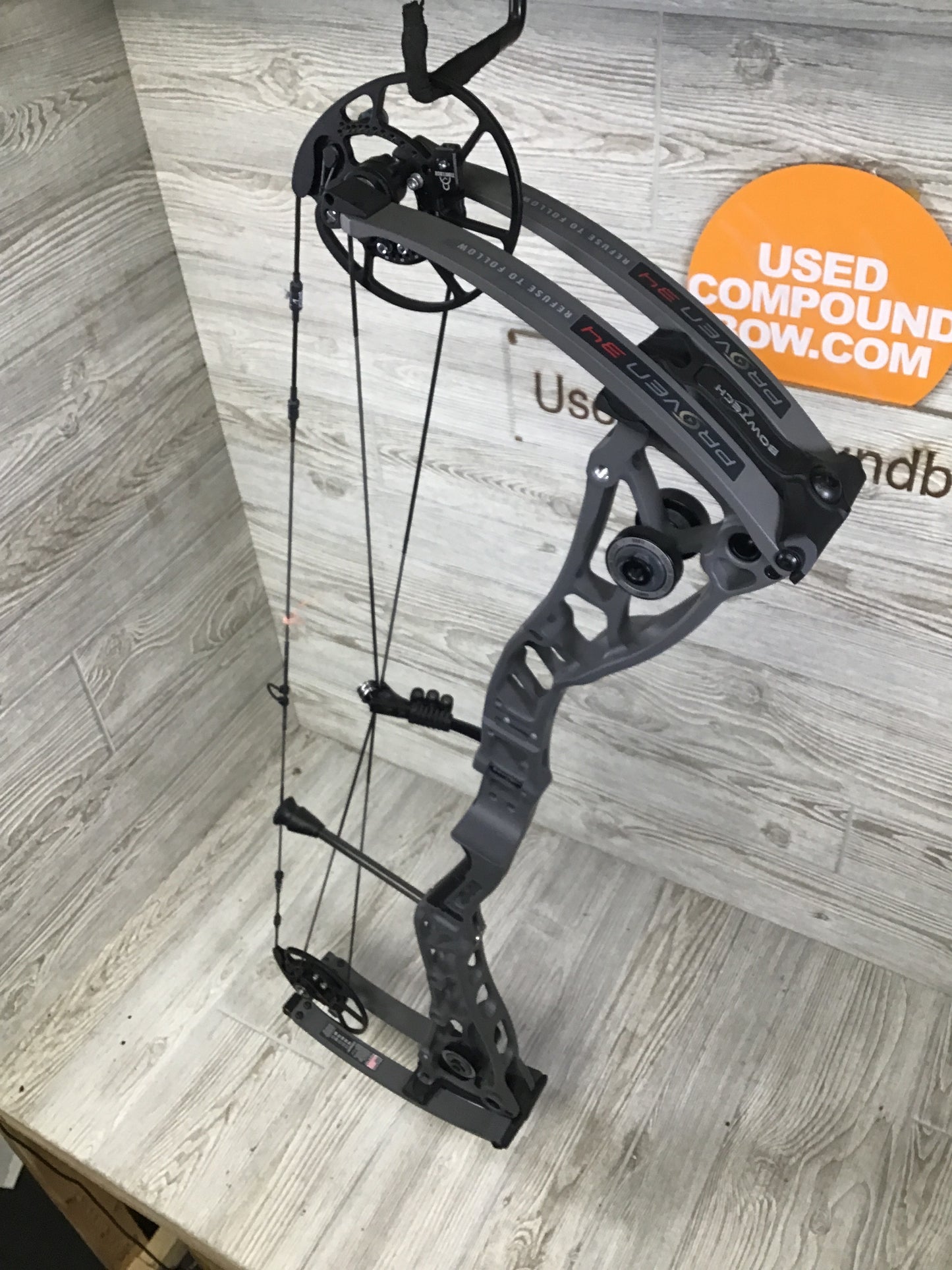 Bowtech Proven 34 Smoke Grey Medium Cam Left Handed 25-30" 60-70lbs