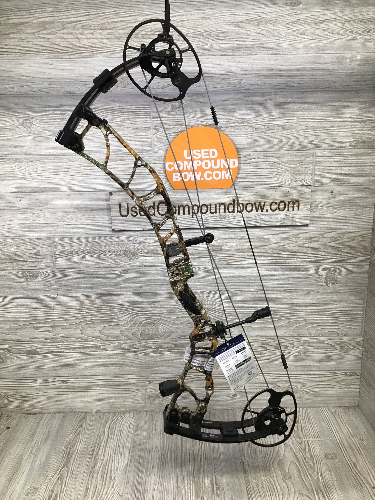 NEW Elite Omnia RH Realtree Edge 60-70# 24.5-30