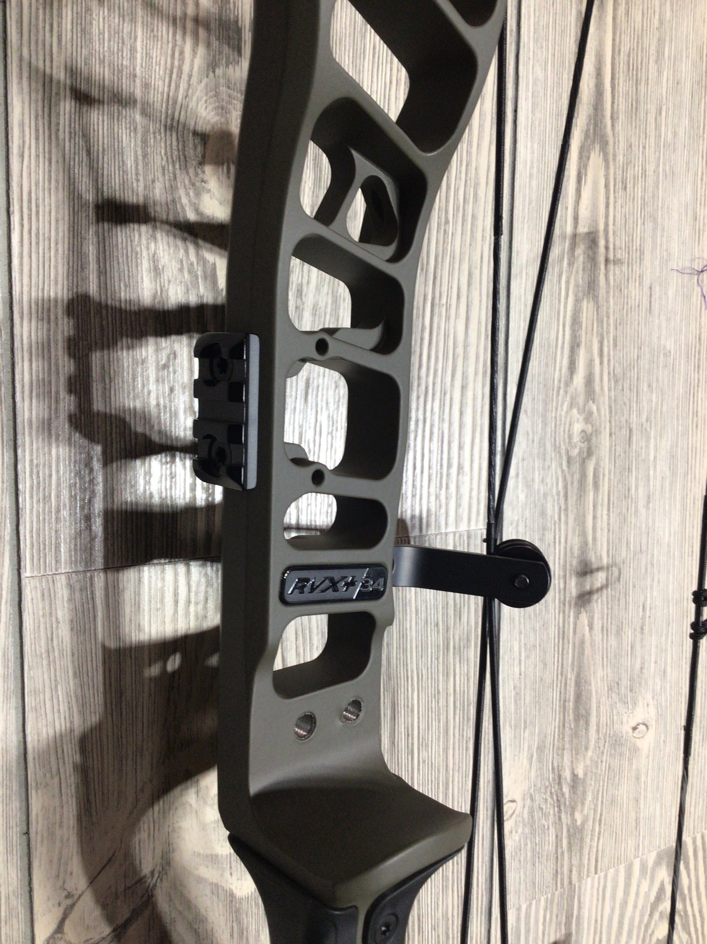 Used Prime RVX+ 34 70# 29"