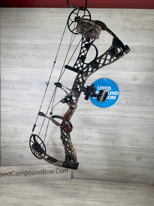 Used Mathews Creed 28.5/70# RH Bow Package