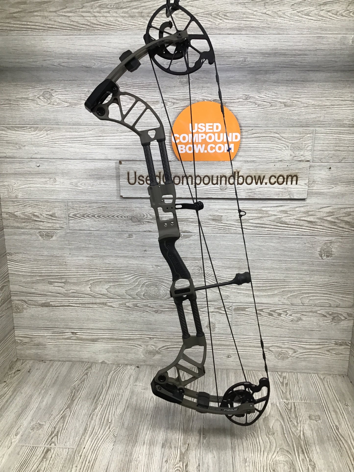 Used Prime Form 34 Right Handed 60-70lb Morel