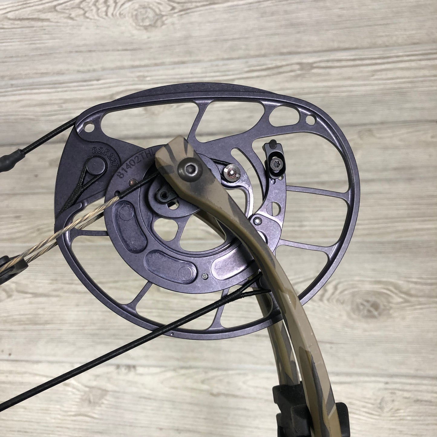 Used PSE Evolve DS 33 26-31.5" RH Bottomlands