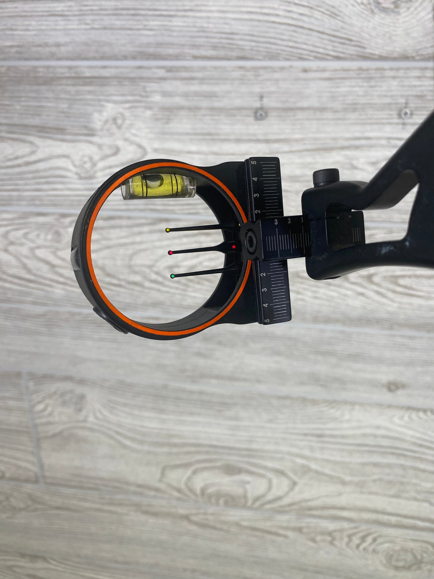 Diamond Edge 320 RH Bow Package