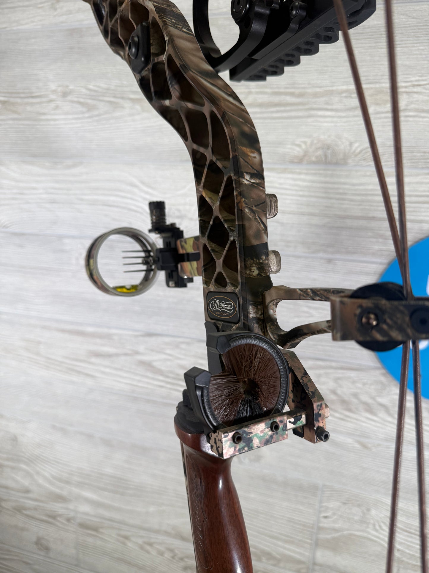 Used Mathews Creed 27.5/60# RH Bow Package