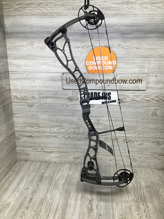Bowtech Proven 34 Smoke Grey Medium Cam Right Handed 25-30" 60-70lbs